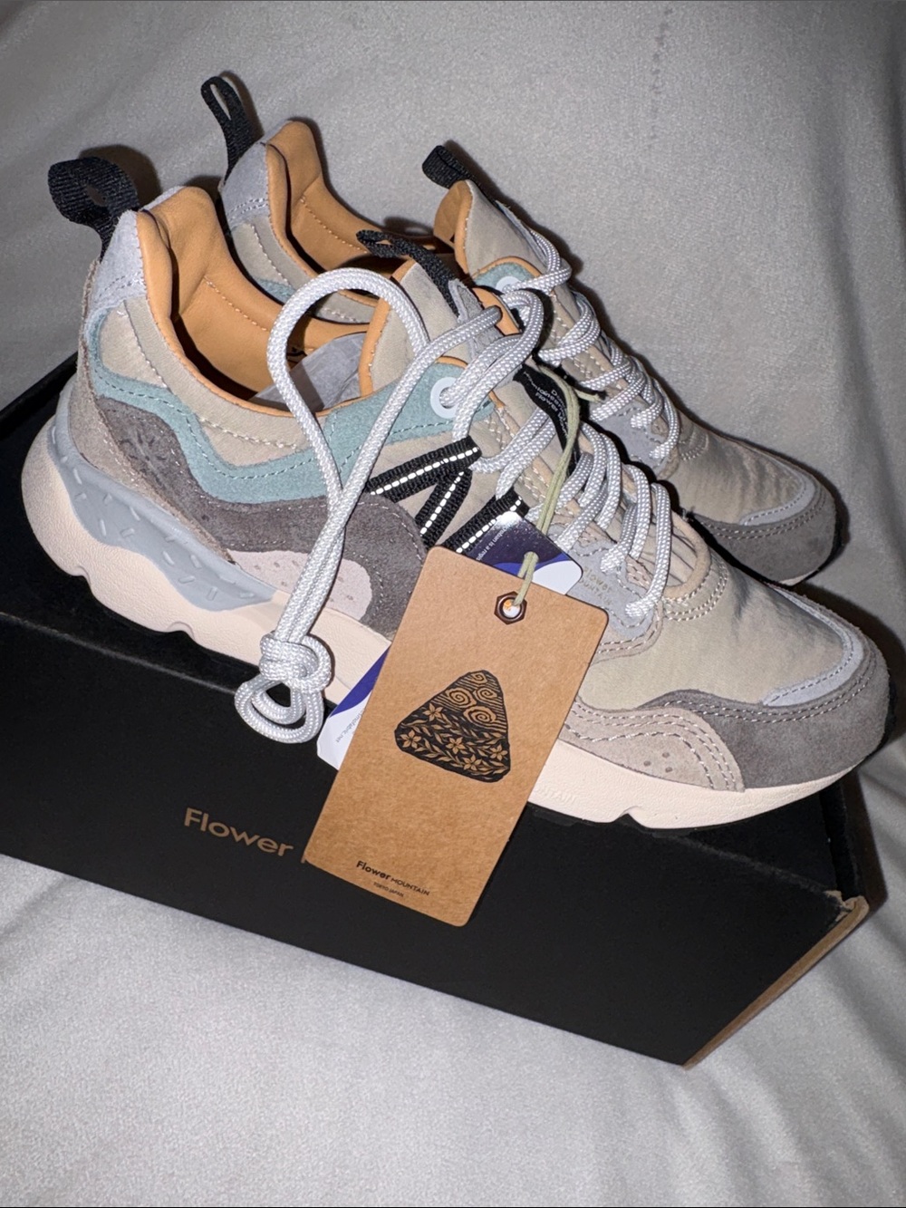 NWT Flower Mountain YAMANO 3 UNI Suede and technical fabric sneakers Sand/Beige - Picture 9 of 14